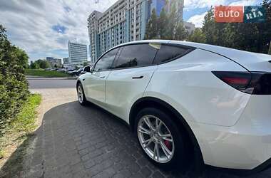 Внедорожник / Кроссовер Tesla Model Y 2020 в 