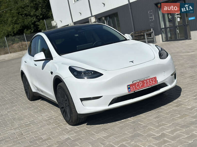 Позашляховик / Кросовер Tesla Model Y 2024 в Вінниці