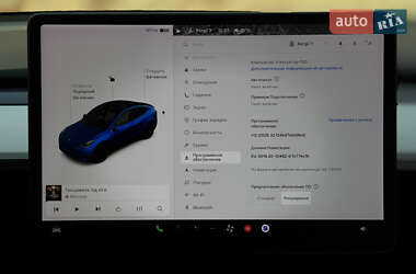 Внедорожник / Кроссовер Tesla Model Y 2021 в 