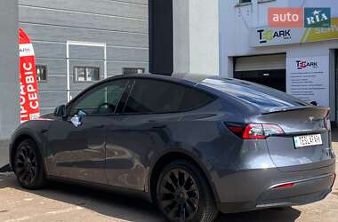 Внедорожник / Кроссовер Tesla Model Y 2022 в 