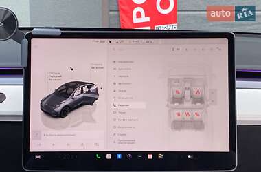Внедорожник / Кроссовер Tesla Model Y 2022 в 