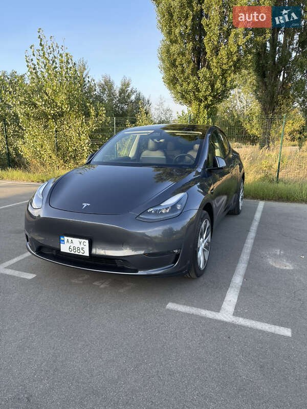 Позашляховик / Кросовер Tesla Model Y 2022 в Києві
