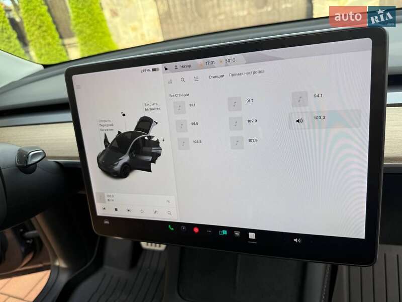 Внедорожник / Кроссовер Tesla Model Y 2021 в Стрые