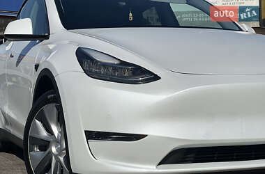 Позашляховик / Кросовер Tesla Model Y 2022 в 
