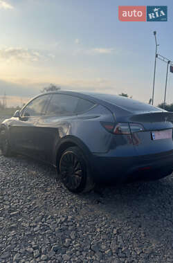Позашляховик / Кросовер Tesla Model Y 2021 в 