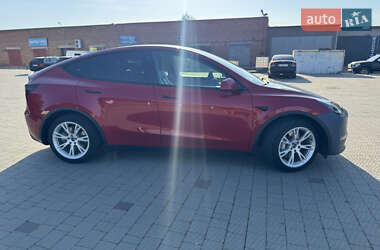 Позашляховик / Кросовер Tesla Model Y 2021 в 