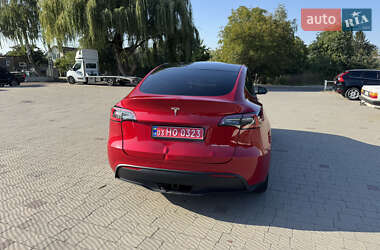 Позашляховик / Кросовер Tesla Model Y 2021 в 