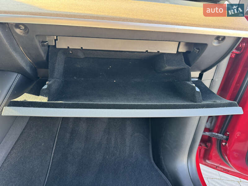 Внедорожник / Кроссовер Tesla Model Y 2021 в Луцке фото 30 Внедорожник / Кроссовер Tesla Model Y 2021 в Луцке