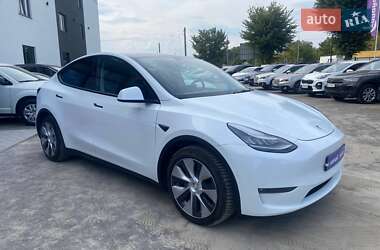 Позашляховик / Кросовер Tesla Model Y 2021 в 