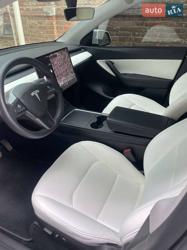 Внедорожник / Кроссовер Tesla Model Y 2021 в Днепре фото 6 Внедорожник / Кроссовер Tesla Model Y 2021 в Днепре