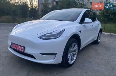 Внедорожник / Кроссовер Tesla Model Y 2022 в 