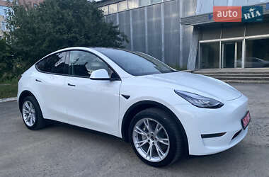 Внедорожник / Кроссовер Tesla Model Y 2022 в 