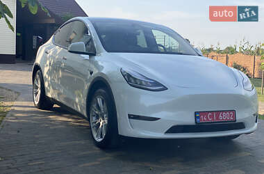 Внедорожник / Кроссовер Tesla Model Y 2022 в 
