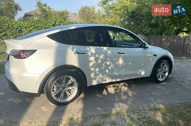 Внедорожник / Кроссовер Tesla Model Y 2022 в 