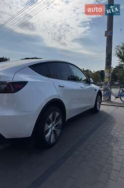 Позашляховик / Кросовер Tesla Model Y 2022 в 