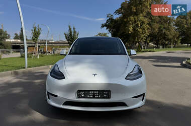 Позашляховик / Кросовер Tesla Model Y 2021 в 