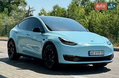 Позашляховик / Кросовер Tesla Model Y 2022 в 