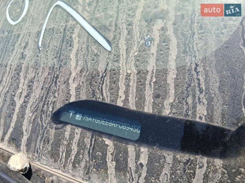 Позашляховик / Кросовер Tesla Model Y 2024 в Києві