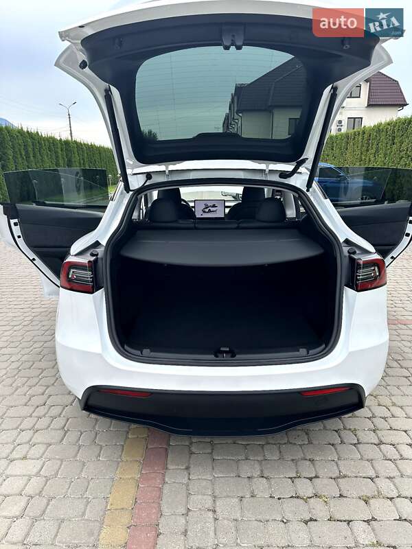Внедорожник / Кроссовер Tesla Model Y 2024 в Дунаевцах фото 20 Внедорожник / Кроссовер Tesla Model Y 2024 в Дунаевцах