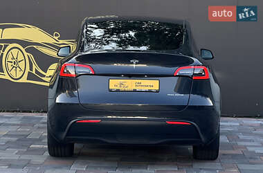 Внедорожник / Кроссовер Tesla Model Y 2024 в 