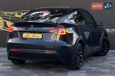 Внедорожник / Кроссовер Tesla Model Y 2024 в 