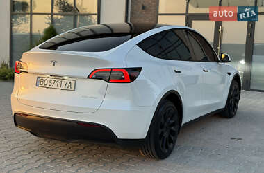 Внедорожник / Кроссовер Tesla Model Y 2022 в 