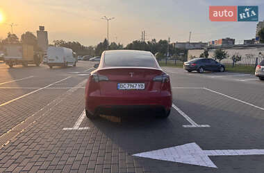 Позашляховик / Кросовер Tesla Model Y 2021 в 