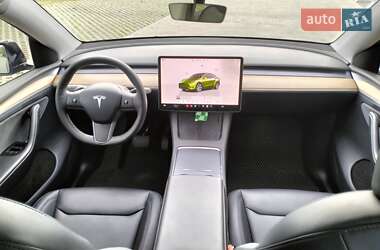 Позашляховик / Кросовер Tesla Model Y 2022 в 