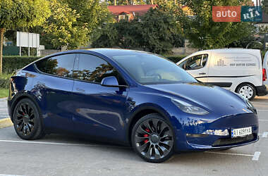 Внедорожник / Кроссовер Tesla Model Y 2022 в 
