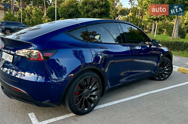 Внедорожник / Кроссовер Tesla Model Y 2022 в 