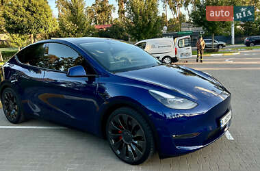 Внедорожник / Кроссовер Tesla Model Y 2022 в 
