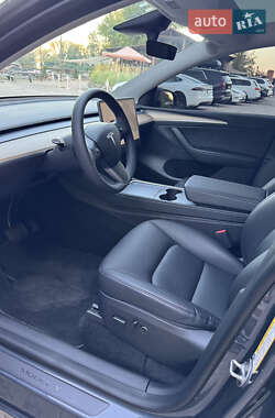 Позашляховик / Кросовер Tesla Model Y 2022 в 