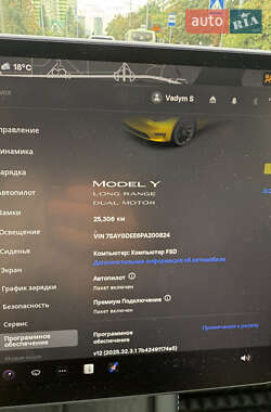 Позашляховик / Кросовер Tesla Model Y 2023 в 