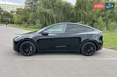Позашляховик / Кросовер Tesla Model Y 2023 в 