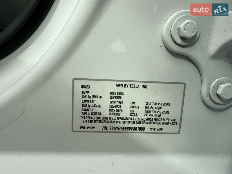 Внедорожник / Кроссовер Tesla Model Y 2023 в Броварах