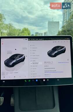 Позашляховик / Кросовер Tesla Model Y 2022 в 