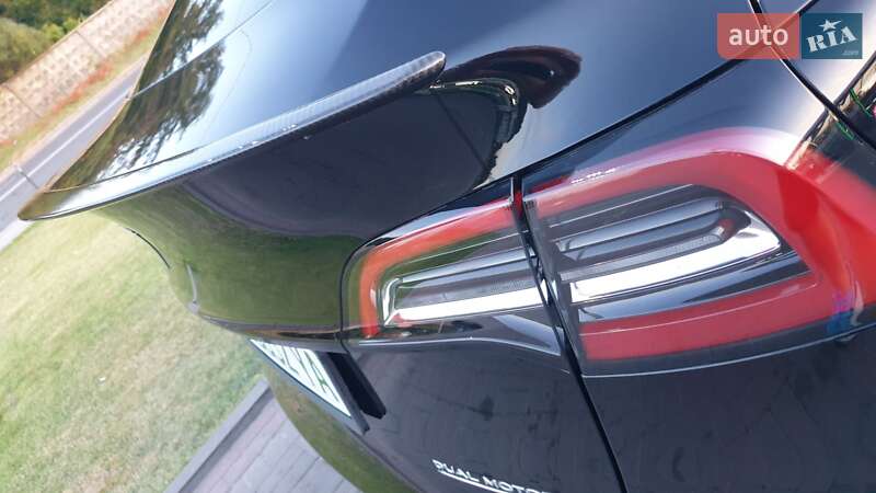 Внедорожник / Кроссовер Tesla Model Y 2021 в Киеве фото 15 Внедорожник / Кроссовер Tesla Model Y 2021 в Киеве