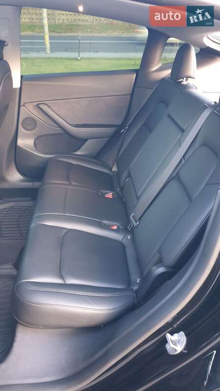 Внедорожник / Кроссовер Tesla Model Y 2021 в Киеве фото 34 Внедорожник / Кроссовер Tesla Model Y 2021 в Киеве