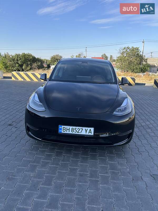 Позашляховик / Кросовер Tesla Model Y 2023 в Одесі