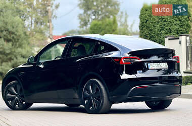 Внедорожник / Кроссовер Tesla Model Y 2023 в 