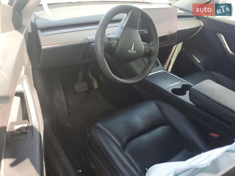 Позашляховик / Кросовер Tesla Model Y 2022 в Самборі