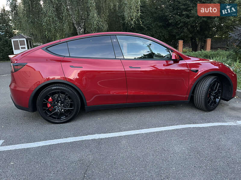 Внедорожник / Кроссовер Tesla Model Y 2022 в 