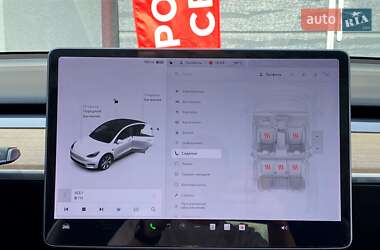 Позашляховик / Кросовер Tesla Model Y 2021 в 
