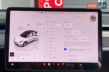 Позашляховик / Кросовер Tesla Model Y 2023 в 