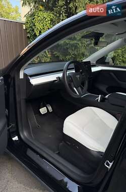 Позашляховик / Кросовер Tesla Model Y 2022 в 