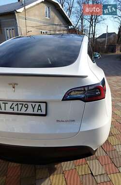 Позашляховик / Кросовер Tesla Model Y 2020 в 