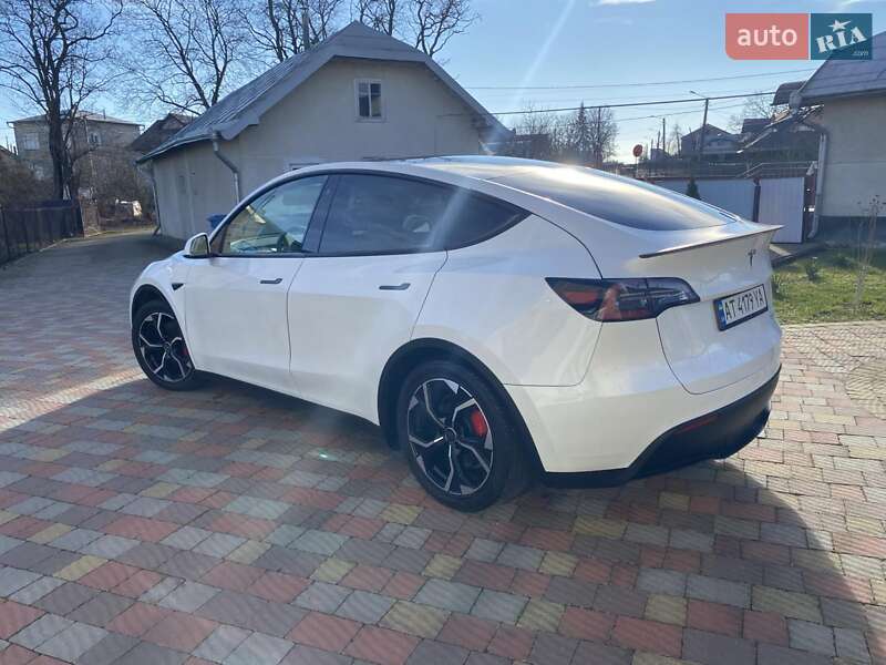 Внедорожник / Кроссовер Tesla Model Y 2020 в Тысменице