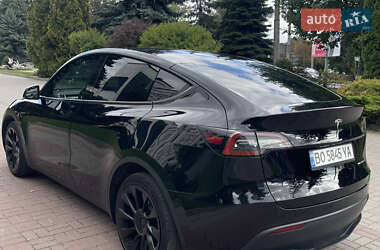 Позашляховик / Кросовер Tesla Model Y 2022 в 