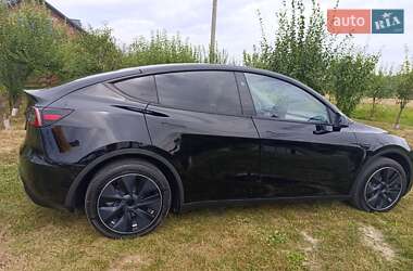 Внедорожник / Кроссовер Tesla Model Y 2024 в 