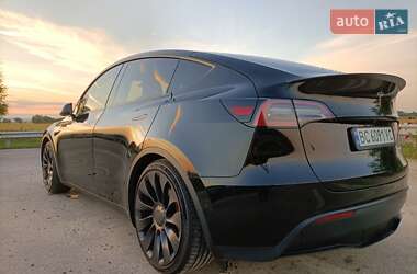 Позашляховик / Кросовер Tesla Model Y 2022 в 